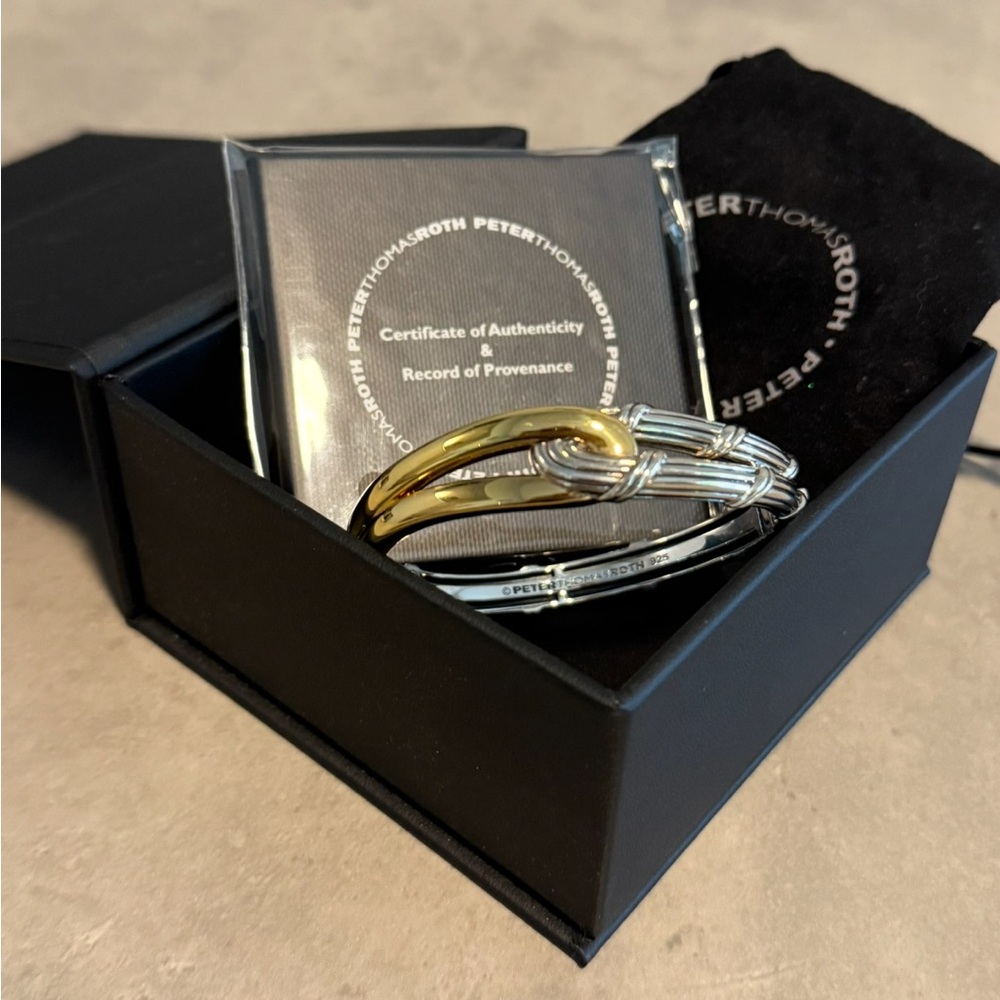 Peter Thomas Roth Southampton Knot Oval Cuff